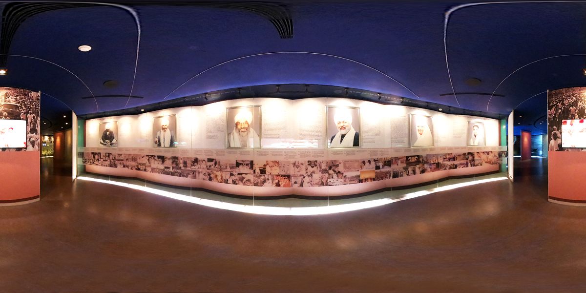 360° Virtual Tour of Sant Nirankari Museum (Nirankari Sarovar Complex in New Delhi)