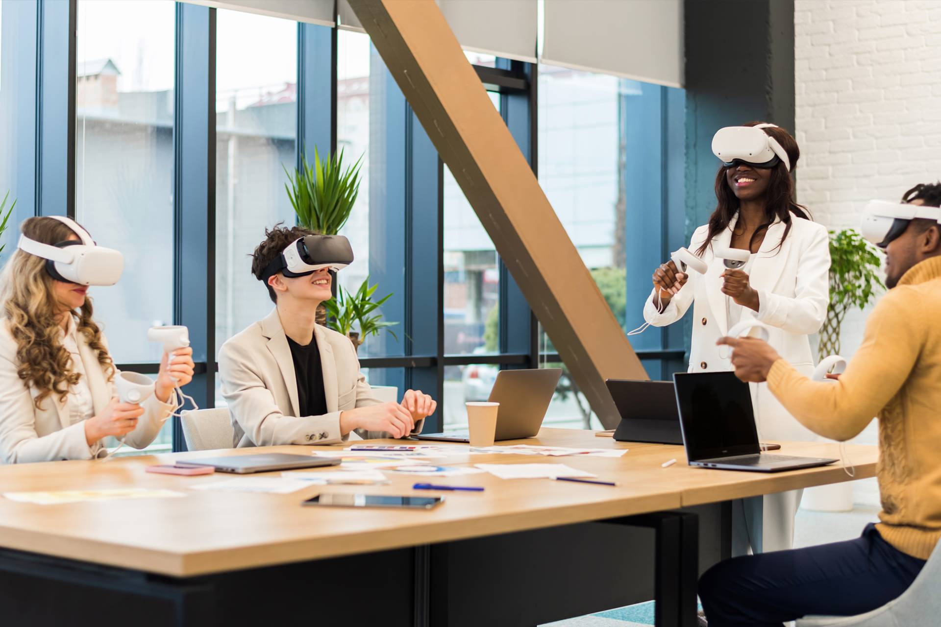Revolutionizing Learning: Unveiling 20 Benefits of AR and VR in Training and Development