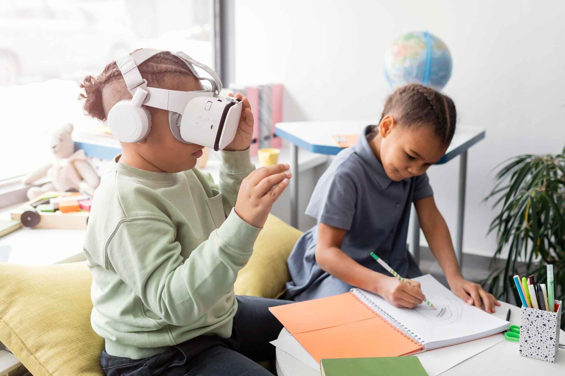 Unveiling the Future of Learning: 20 Benefits of AR and VR in Education