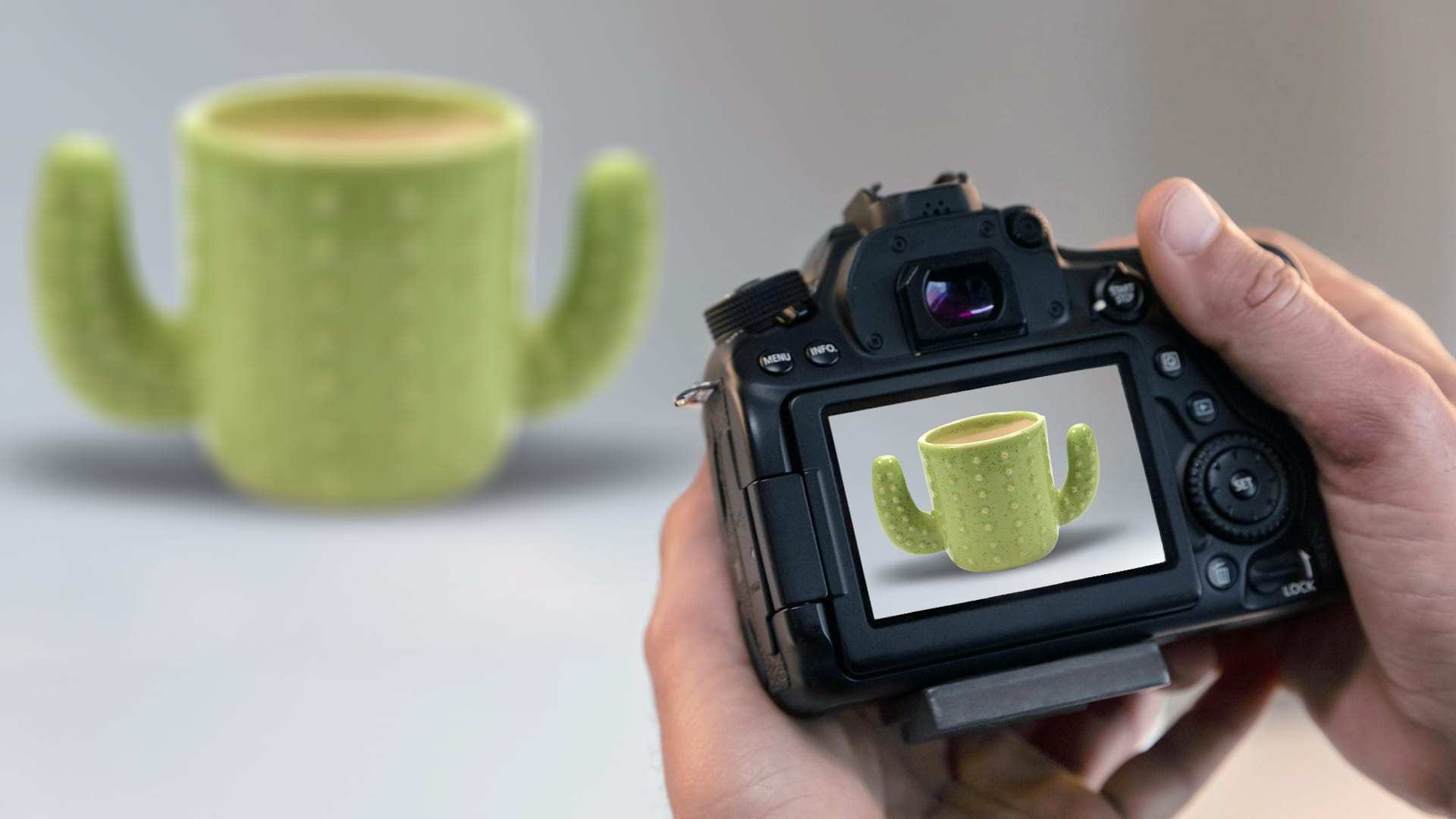 360° Product Spin Photography – Green Pot Showpiece (72 Shots)