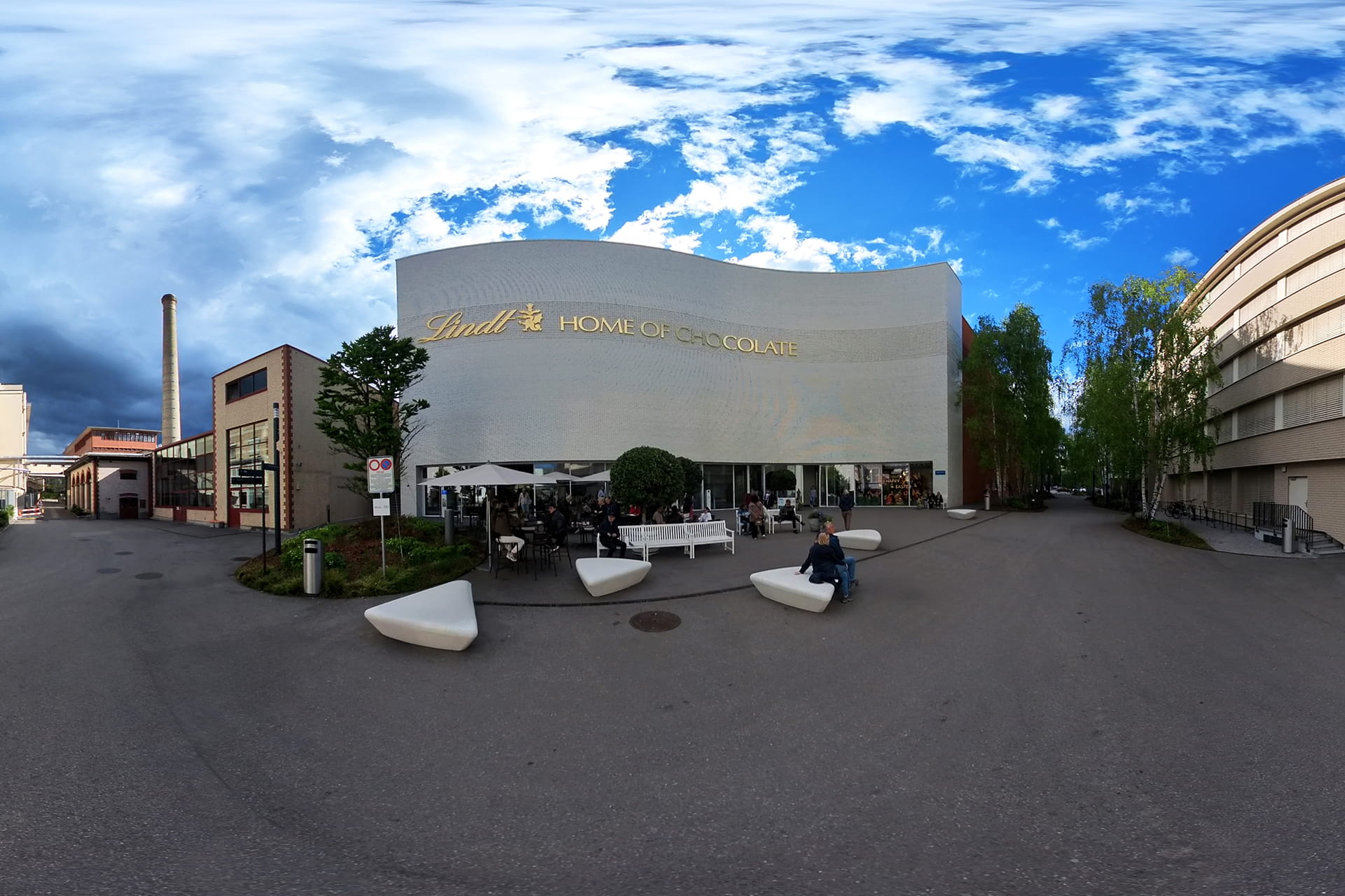 360 Virtual Tour of Lindt Chocolate Factory, Zurich