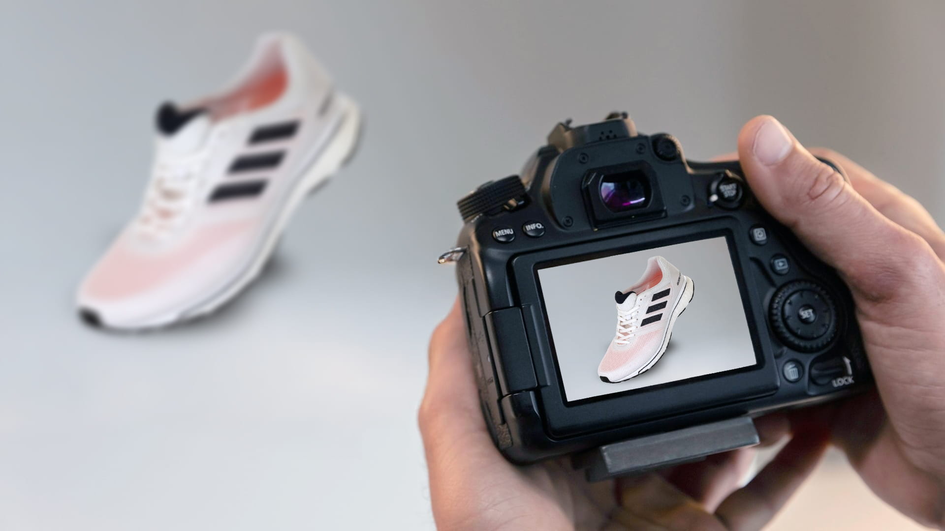 360° Product Spin Photography – Men’s Shoe Sample 001 (36 Shots)