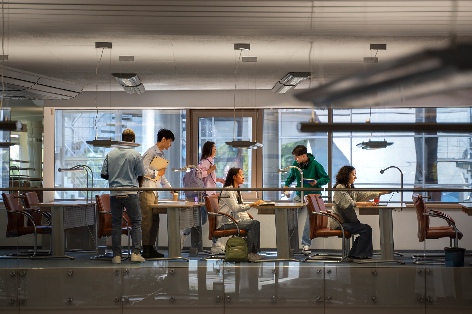 Why Coworking Spaces Need 360° Virtual Tours to Attract Modern Professionals